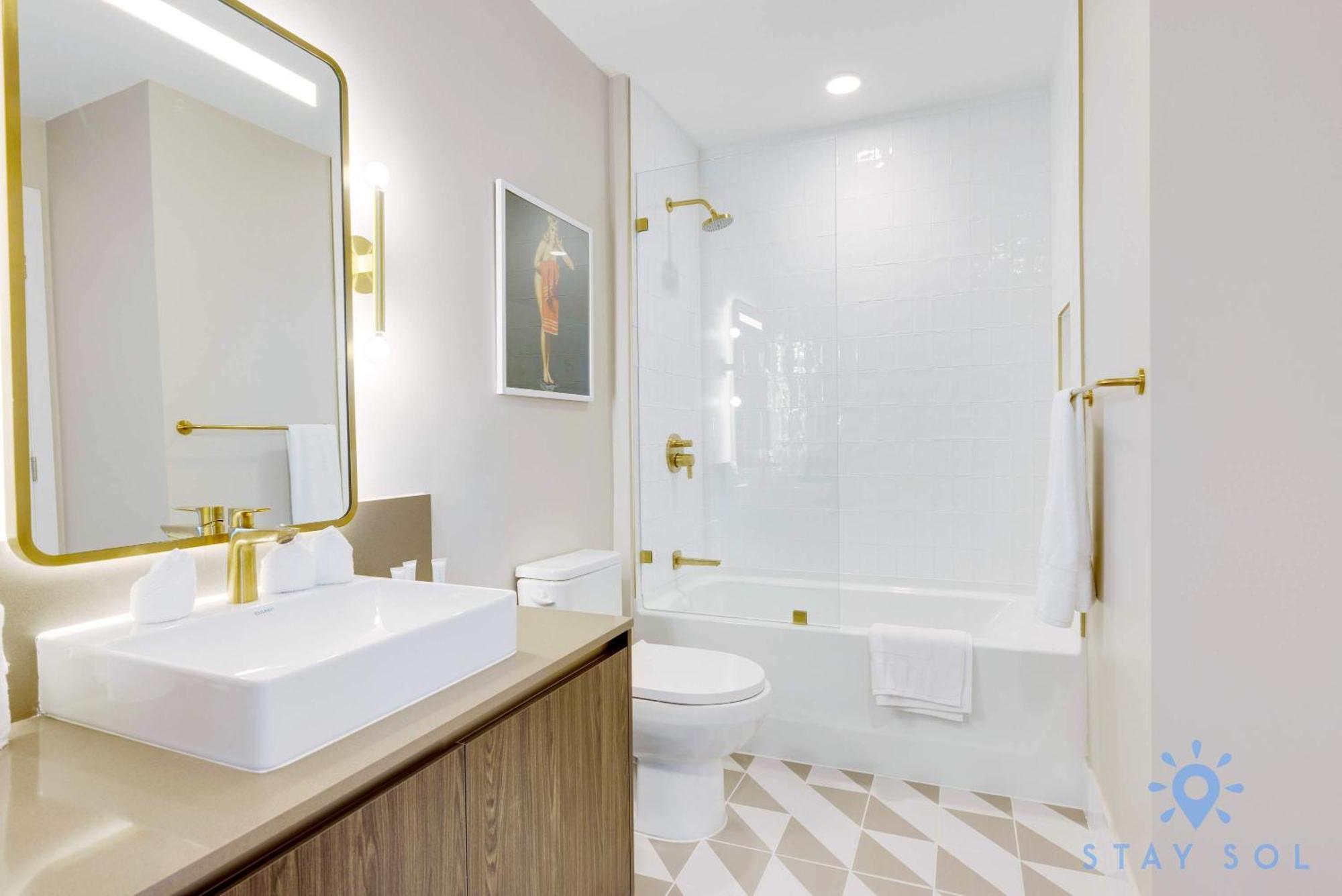 Modern Stylish 1br With Pool Appartement *