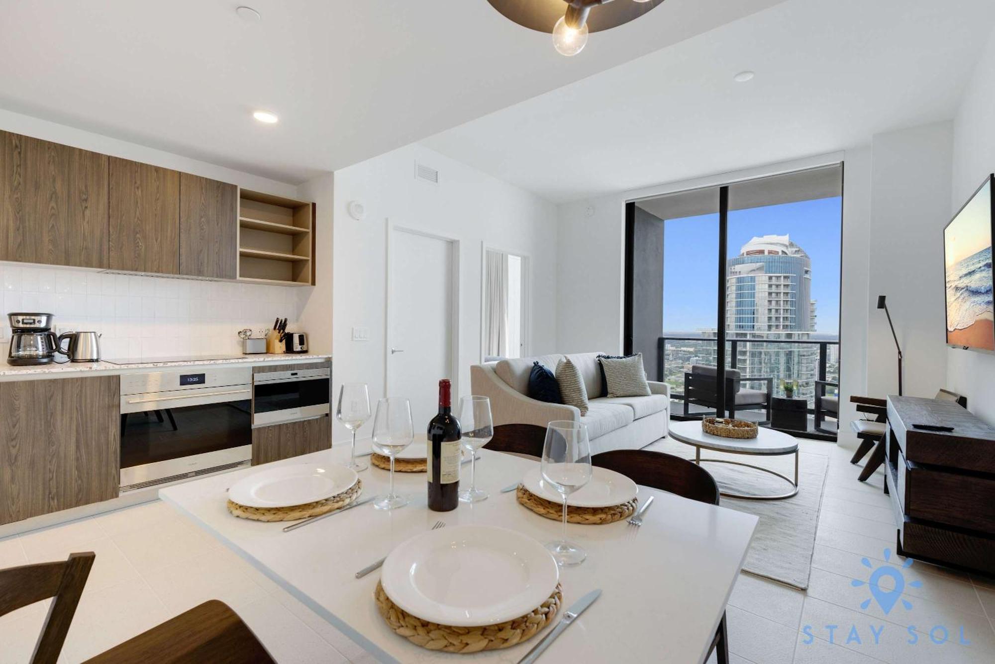 Modern Stylish 1br With Pool Apartment