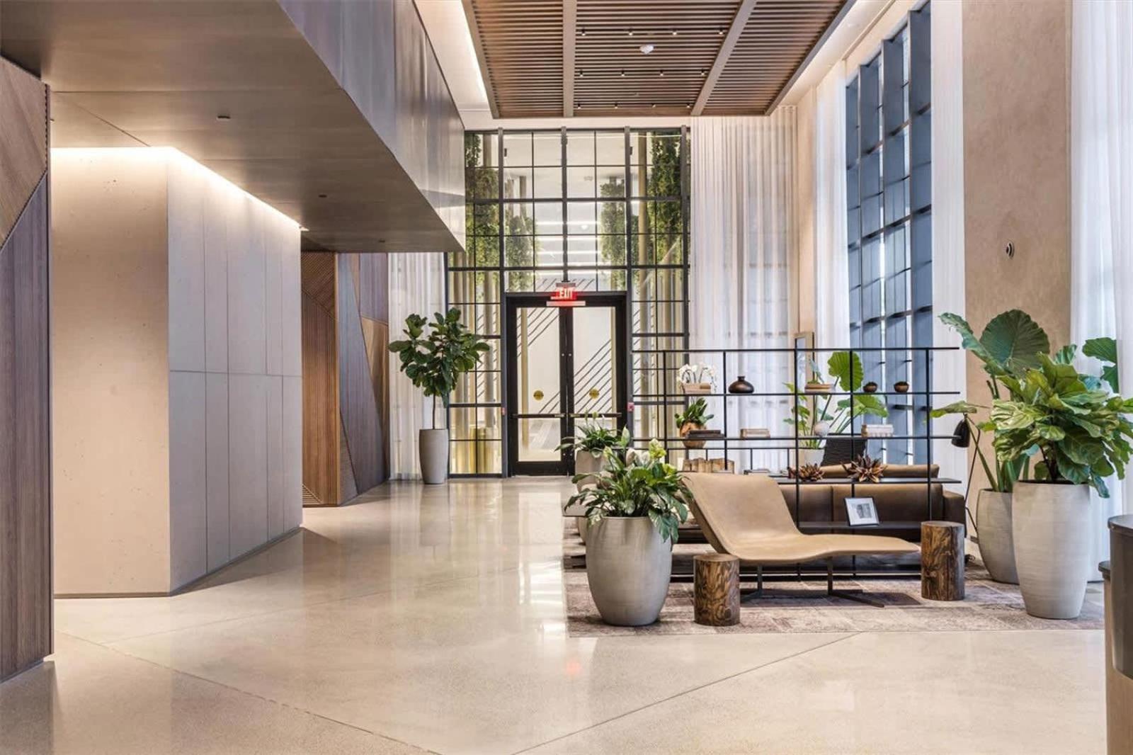 Modern Stylish 1br With Pool Apartment *