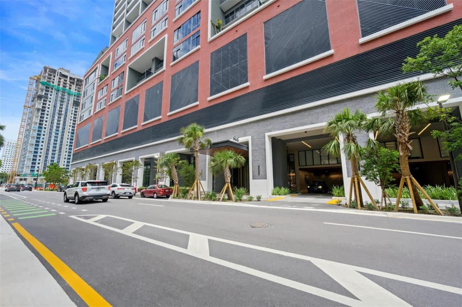 Apartment Modern Stylish 1br With Pool